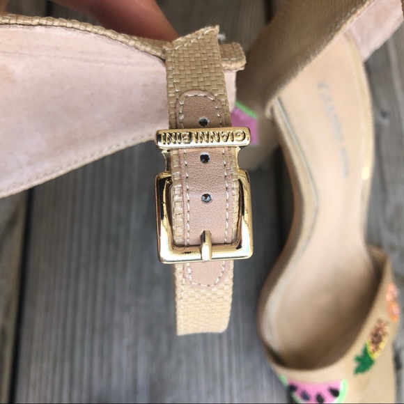 Gianni Bini Fruit Heels Block - Picture 7 of 10